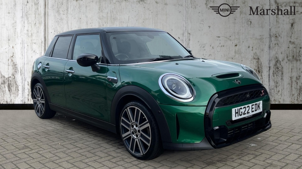 Main listing image - MINI Hatchback 5dr