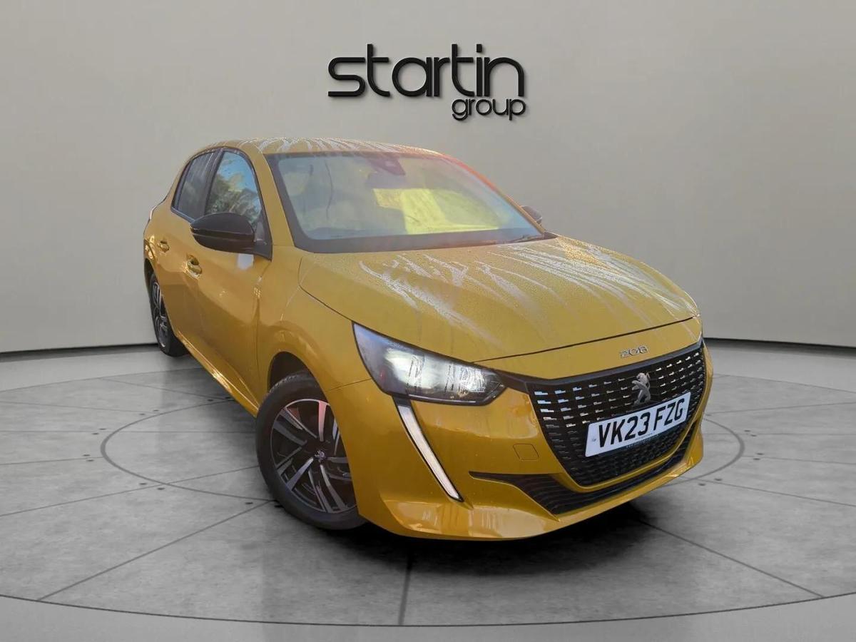 Main listing image - Peugeot 208