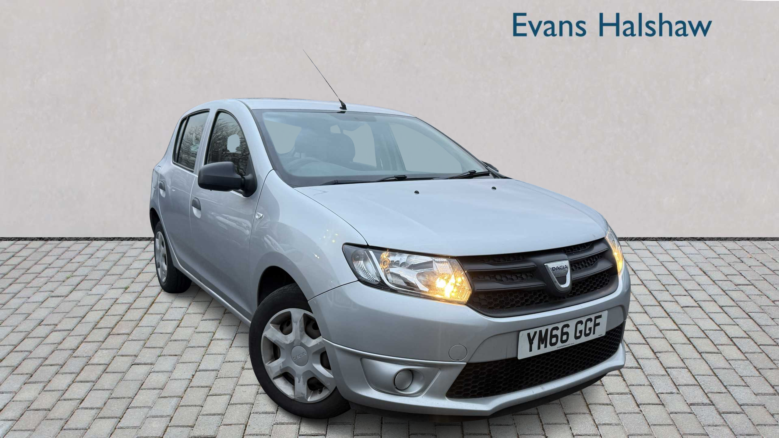 Main listing image - Dacia Sandero
