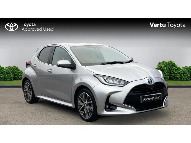 Main listing image - Toyota Yaris