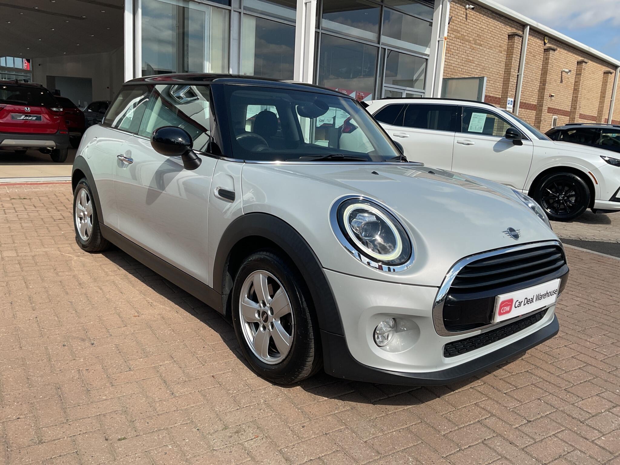 Main listing image - MINI Hatchback
