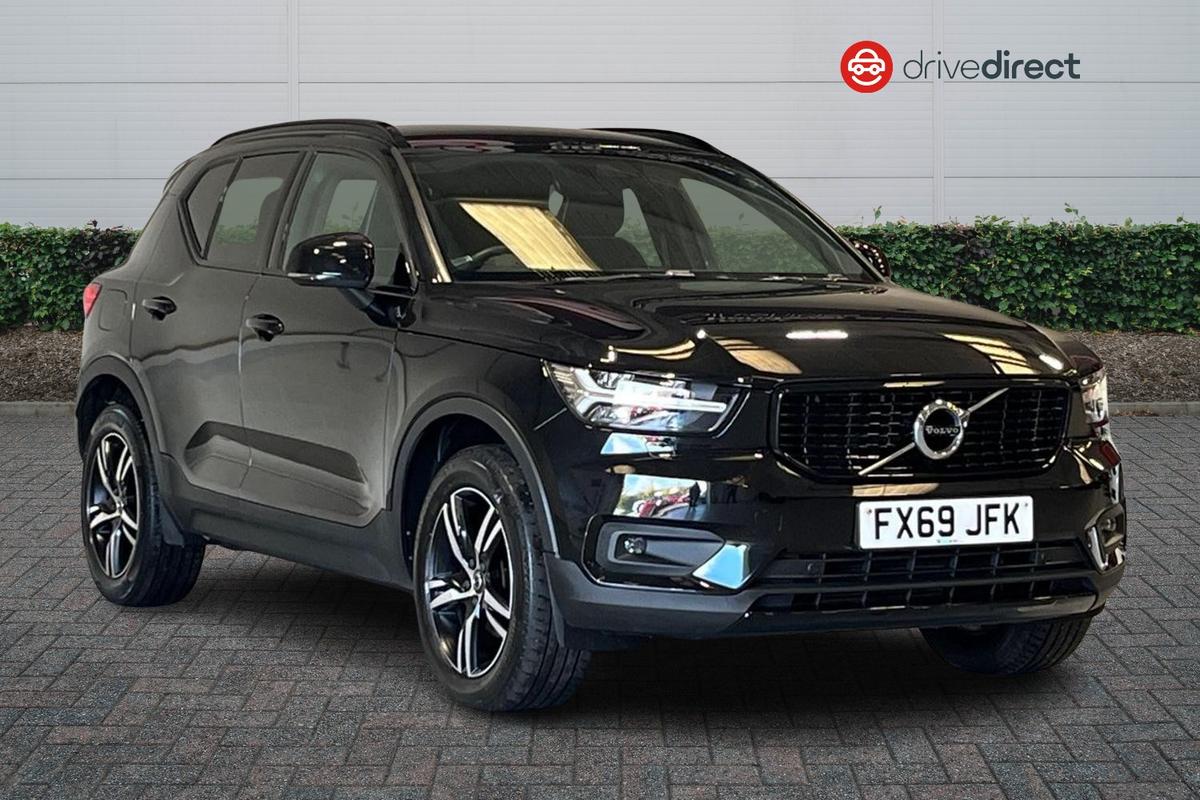 Main listing image - Volvo XC40