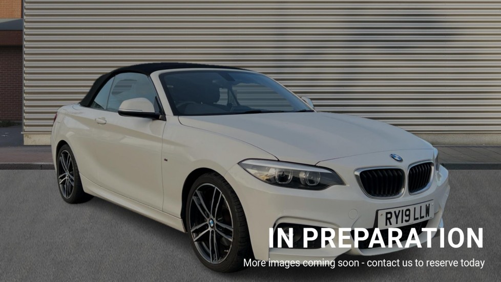 Main listing image - BMW 2 Series Convertible