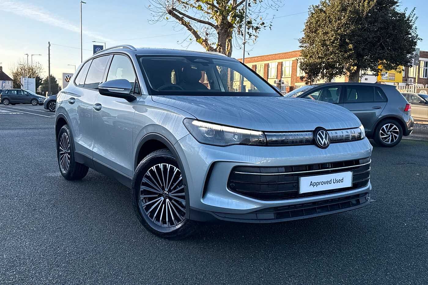 Main listing image - Volkswagen Tiguan