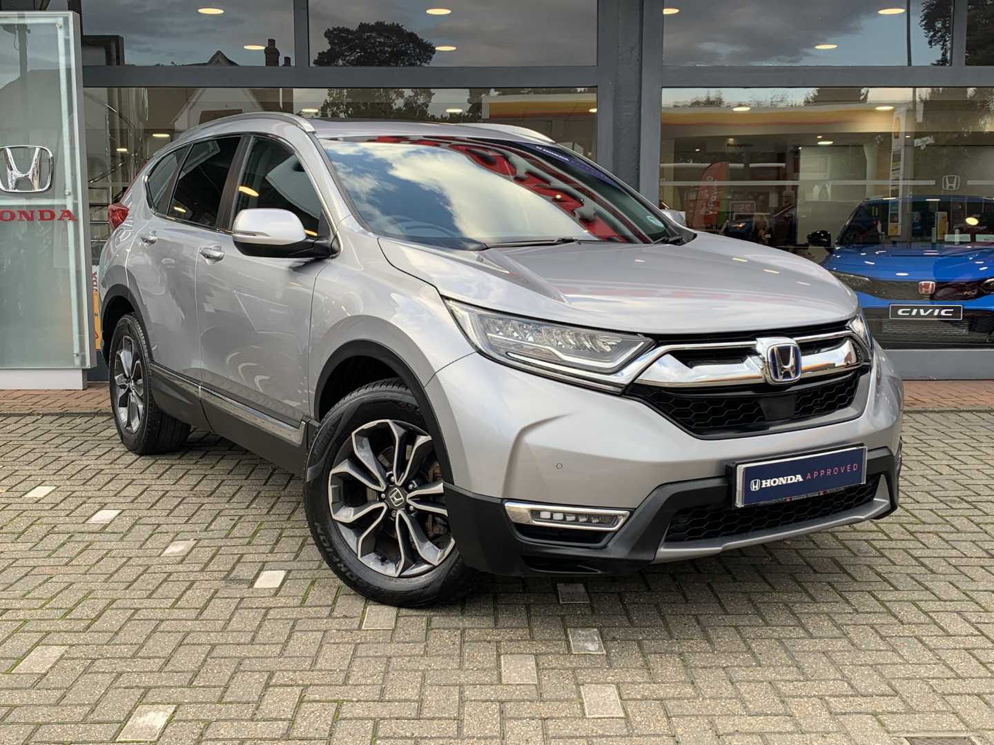 Main listing image - Honda CR-V