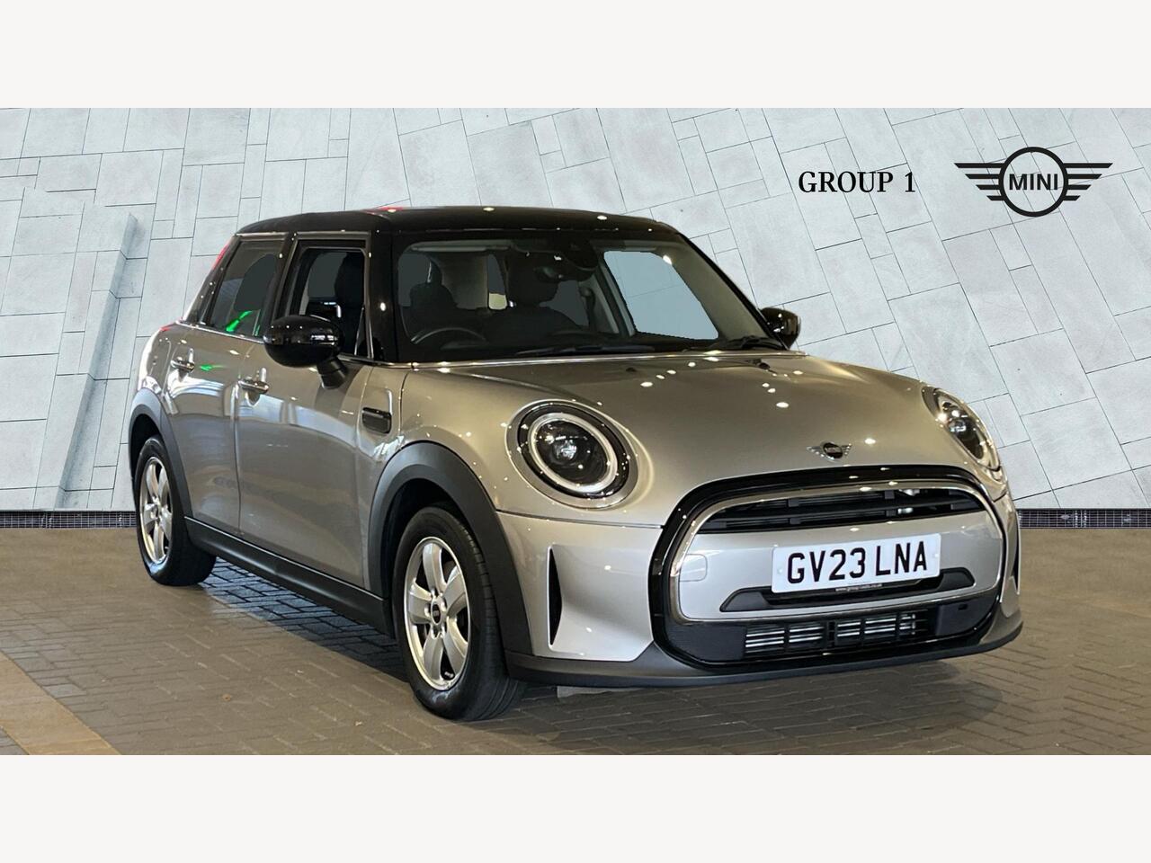 Main listing image - MINI Hatchback 5dr