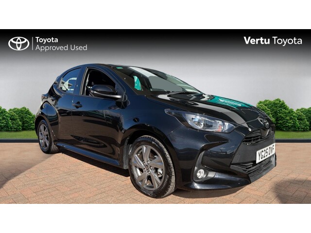 Main listing image - Toyota Yaris