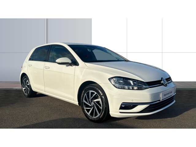 Main listing image - Volkswagen Golf