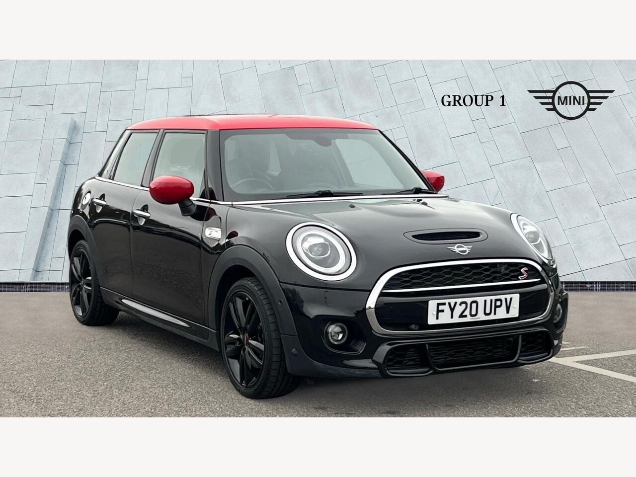Main listing image - MINI Hatchback 5dr