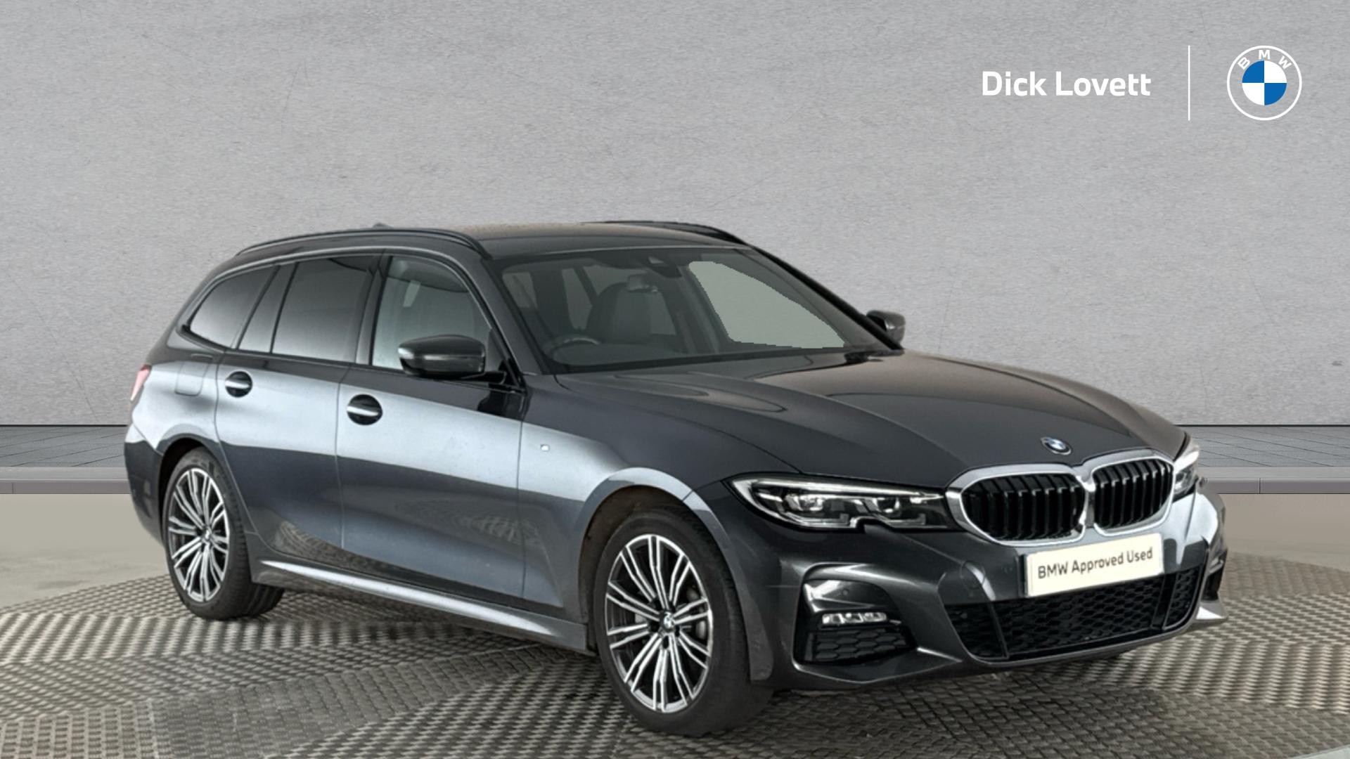Main listing image - BMW 3 Series Touring