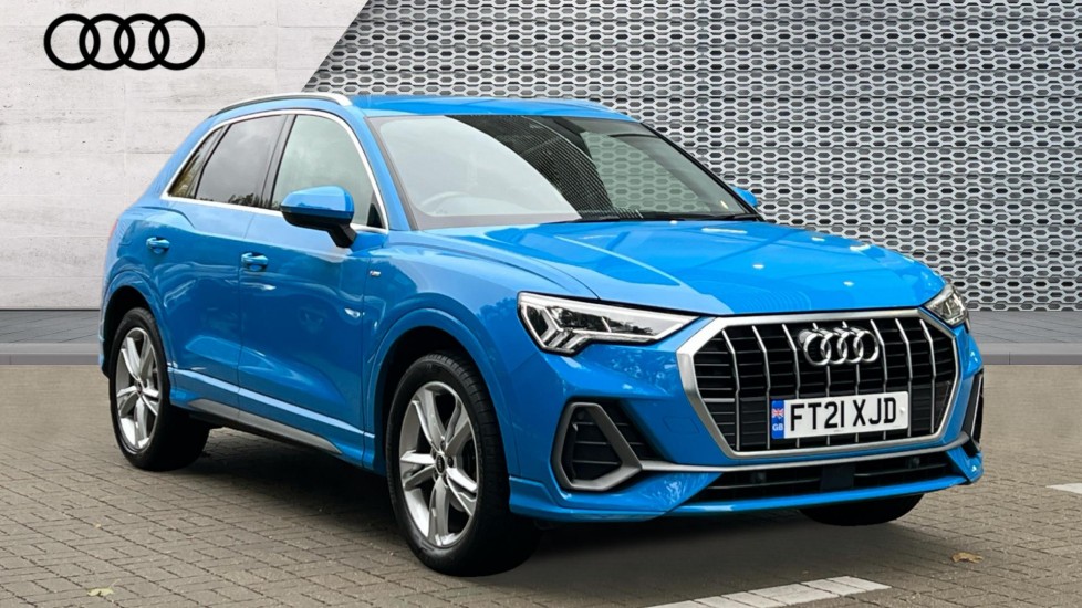 Main listing image - Audi Q3