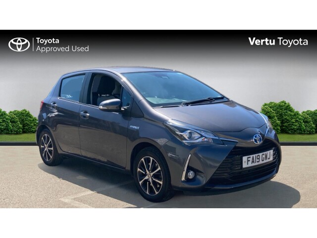 Main listing image - Toyota Yaris