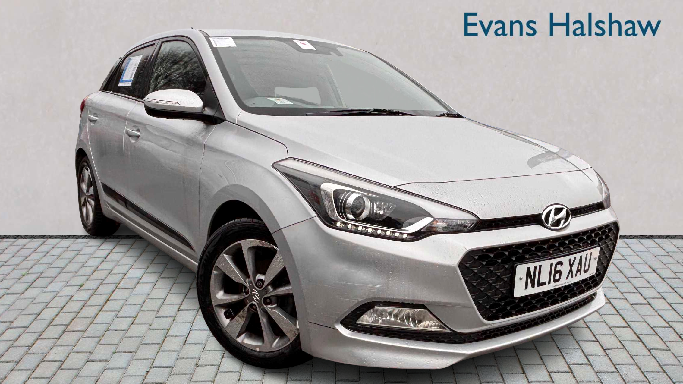 Main listing image - Hyundai i20
