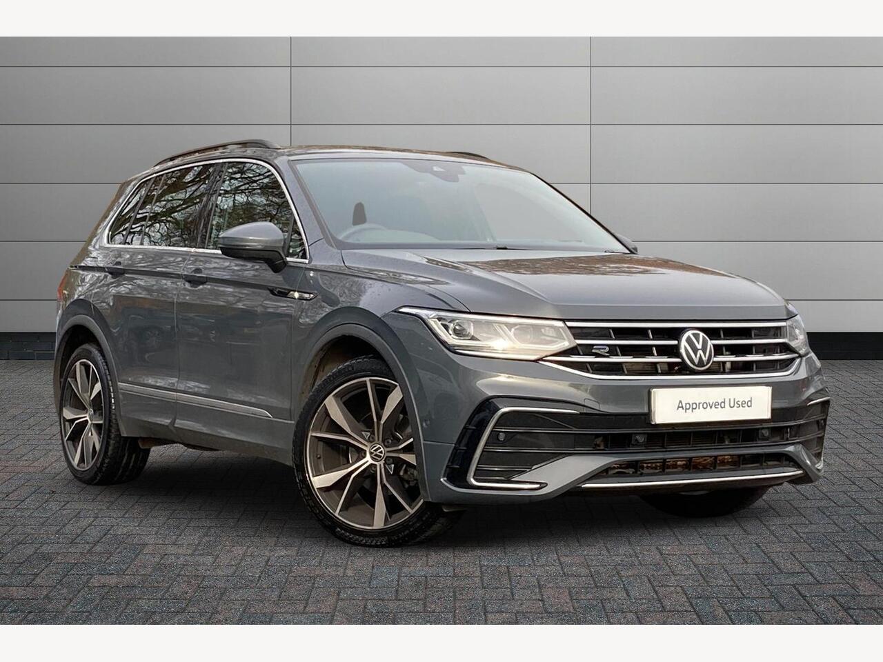 Main listing image - Volkswagen Tiguan