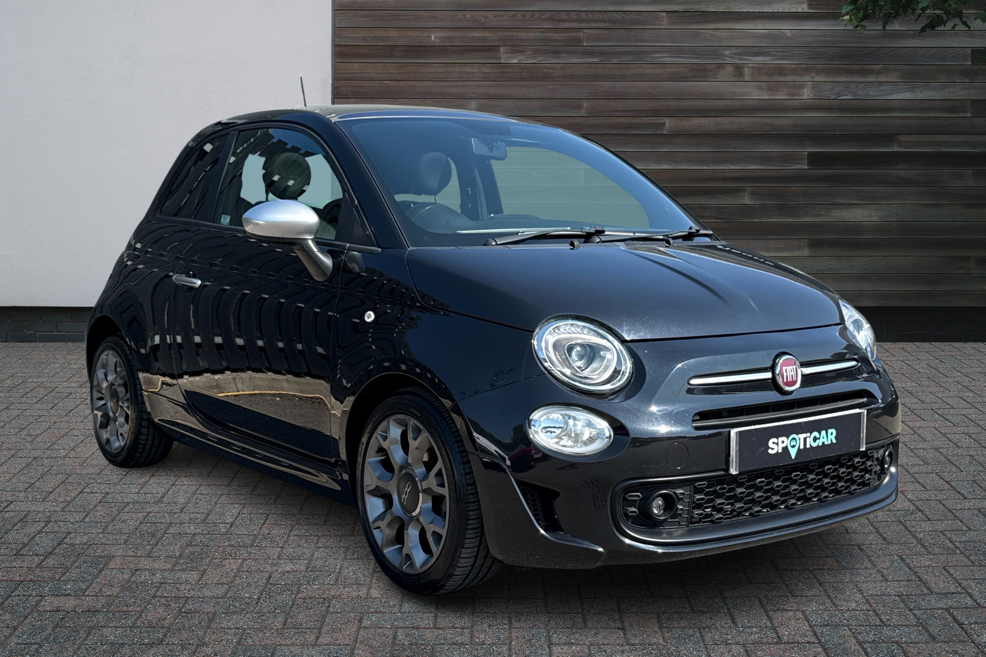 Main listing image - Fiat 500