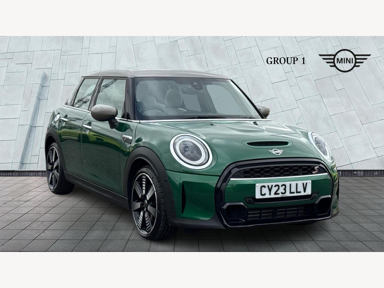 Main listing image - MINI Hatchback