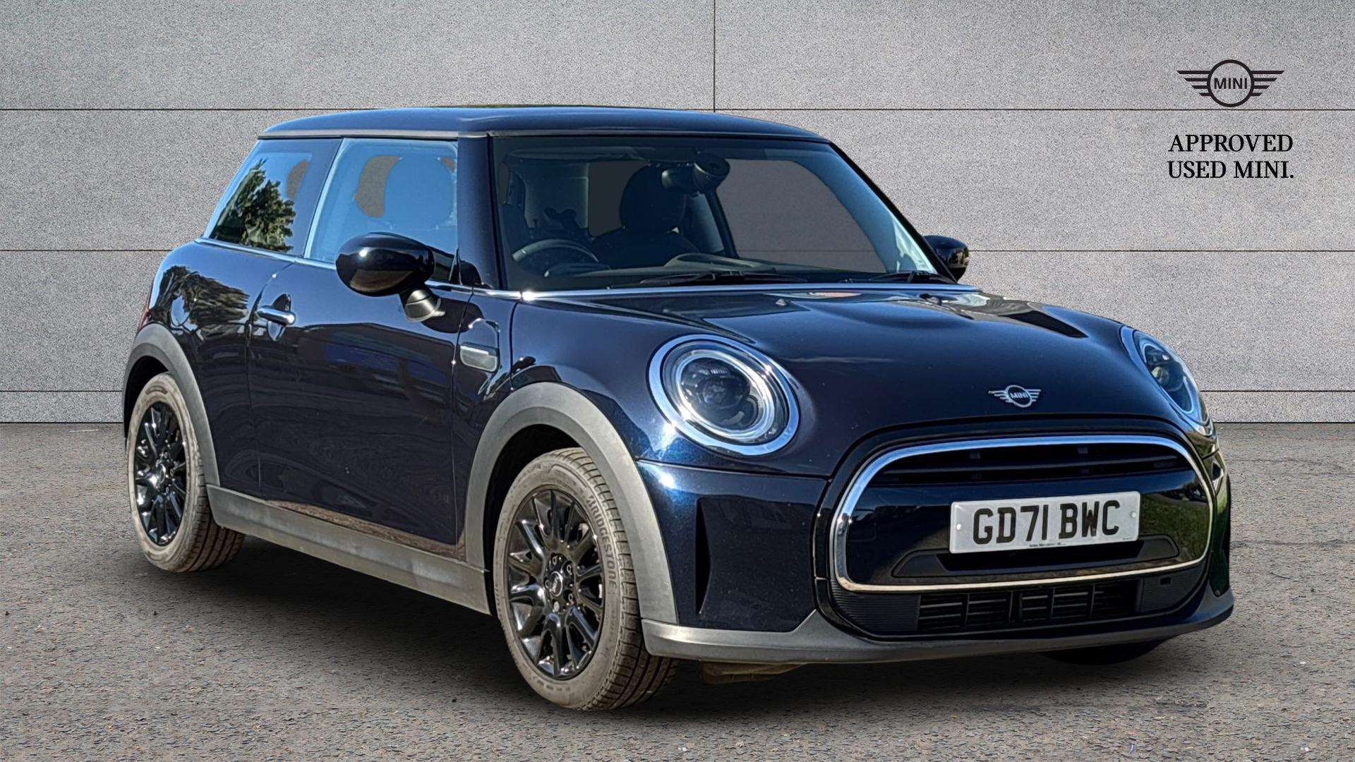 Main listing image - MINI Hatchback