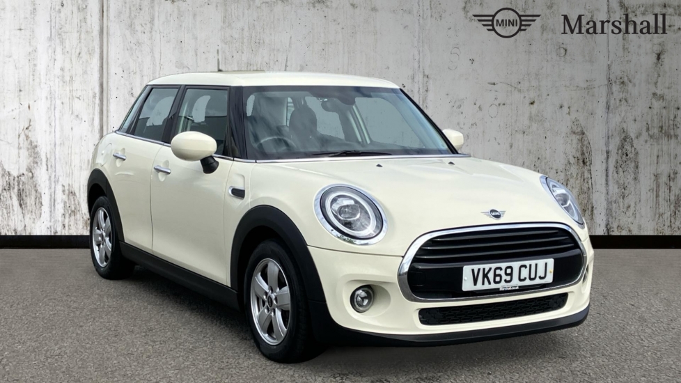 Main listing image - MINI Hatchback 5dr