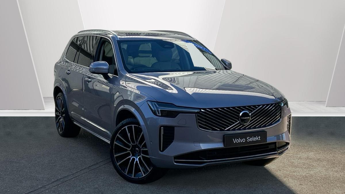 Main listing image - Volvo XC90