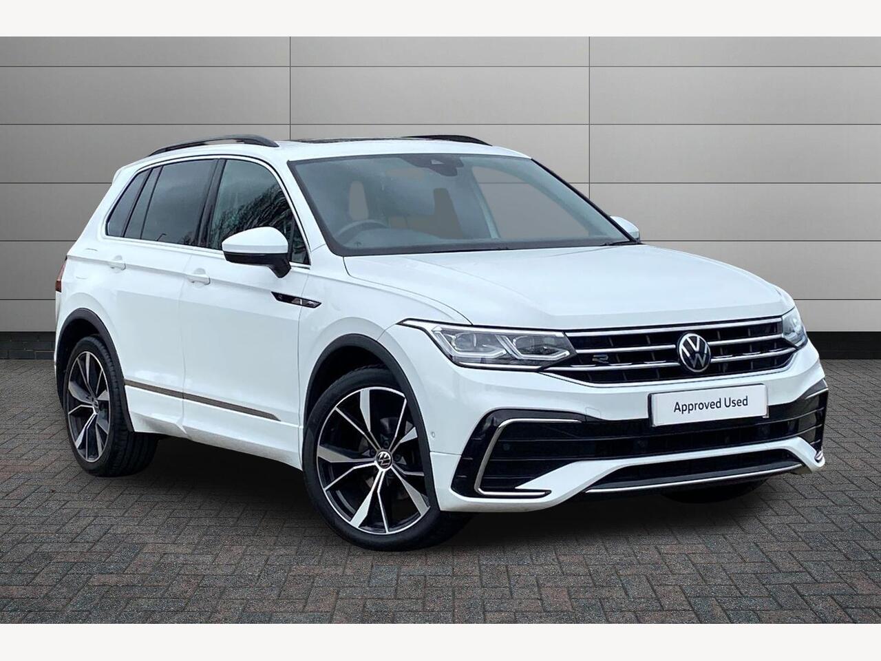 Main listing image - Volkswagen Tiguan