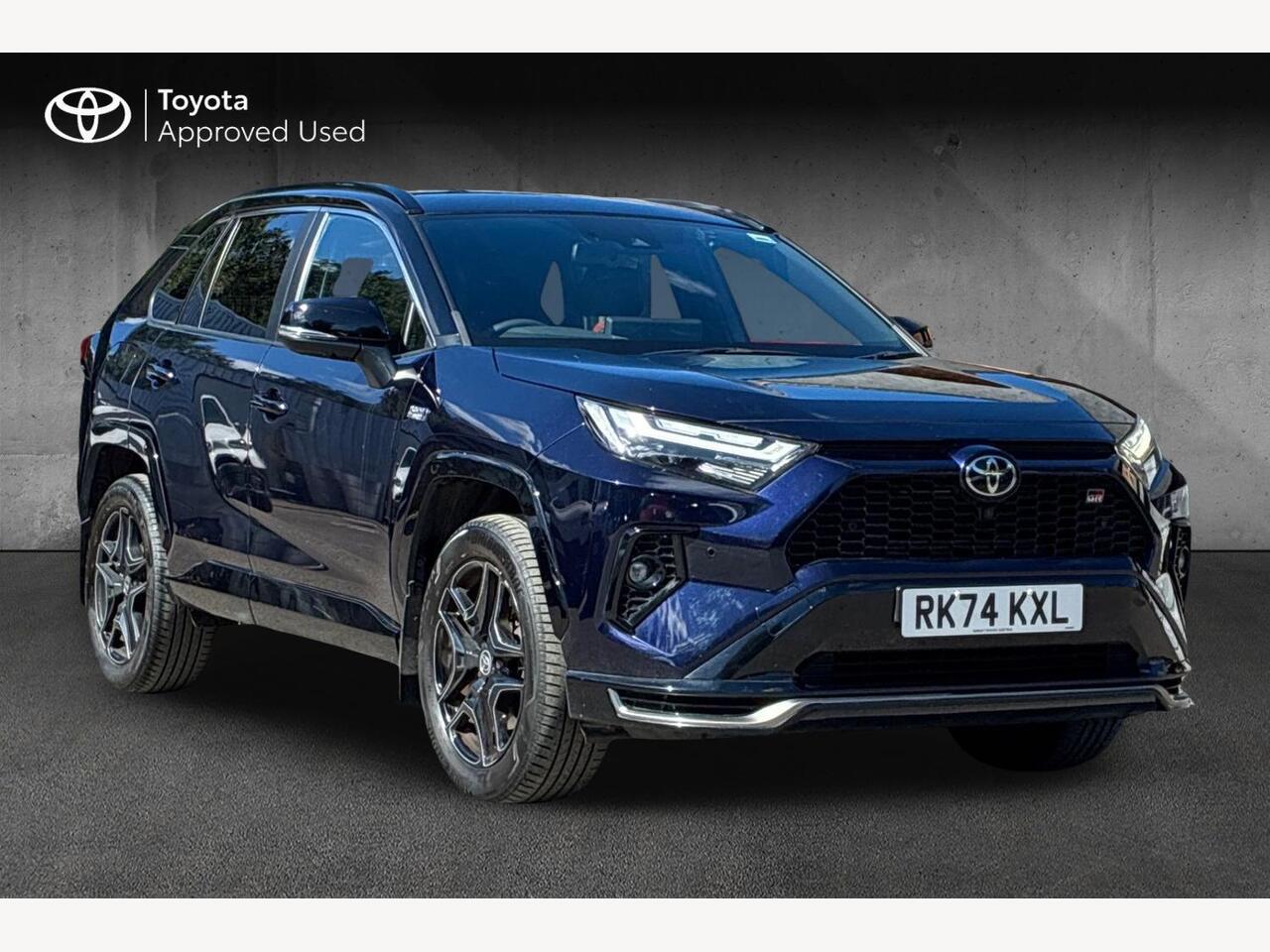 Main listing image - Toyota RAV4