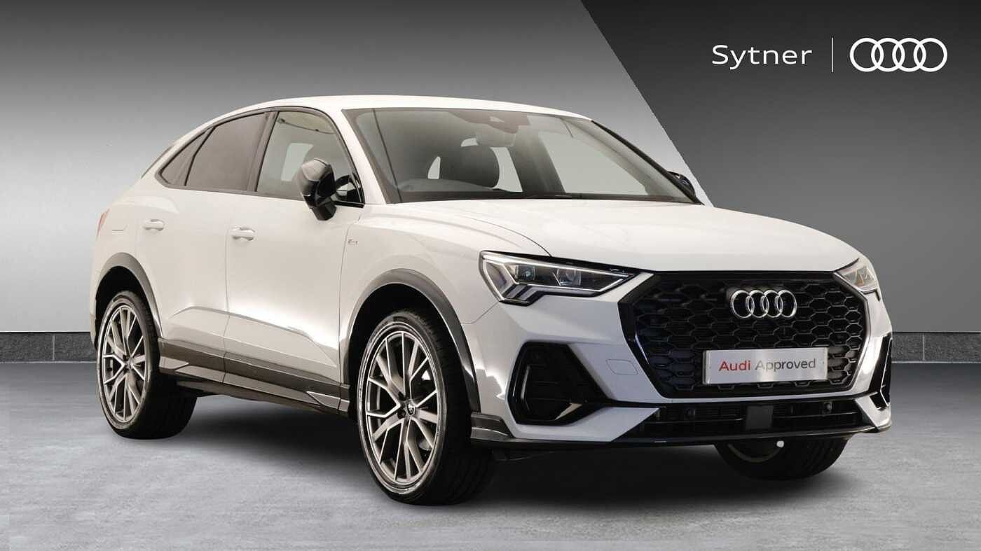 Main listing image - Audi Q3