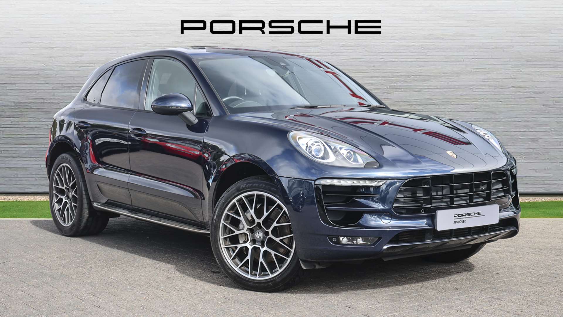 Main listing image - Porsche Macan