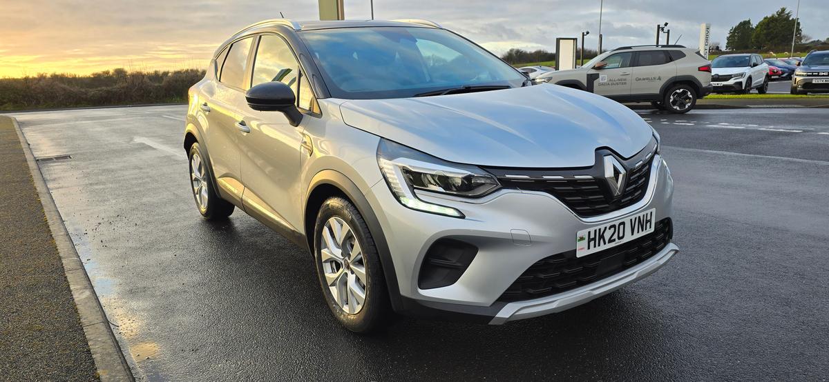 Main listing image - Renault Captur