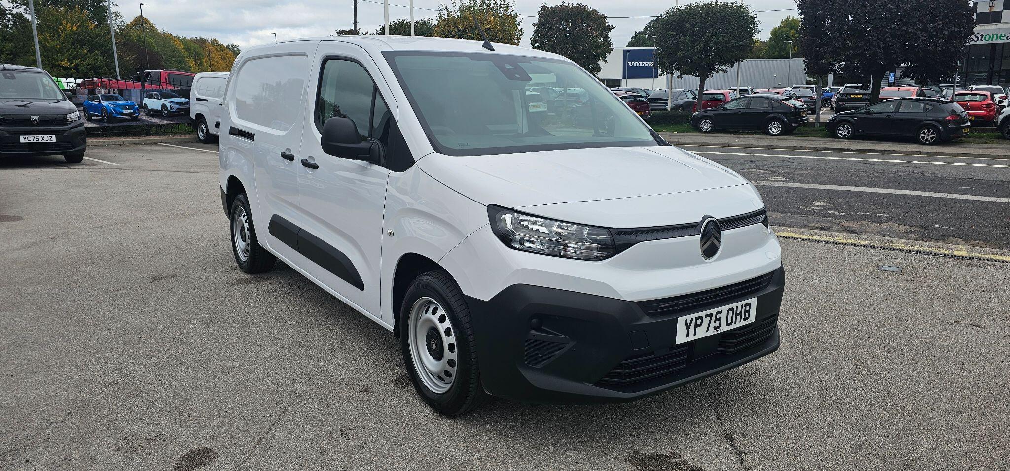 Main listing image - Citroen Berlingo Van