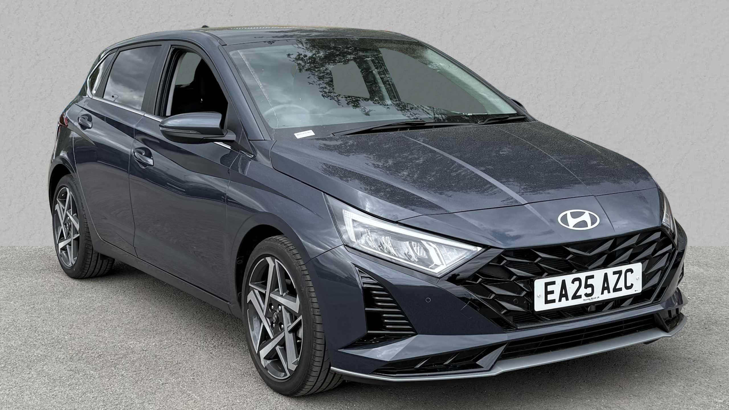 Main listing image - Hyundai i20