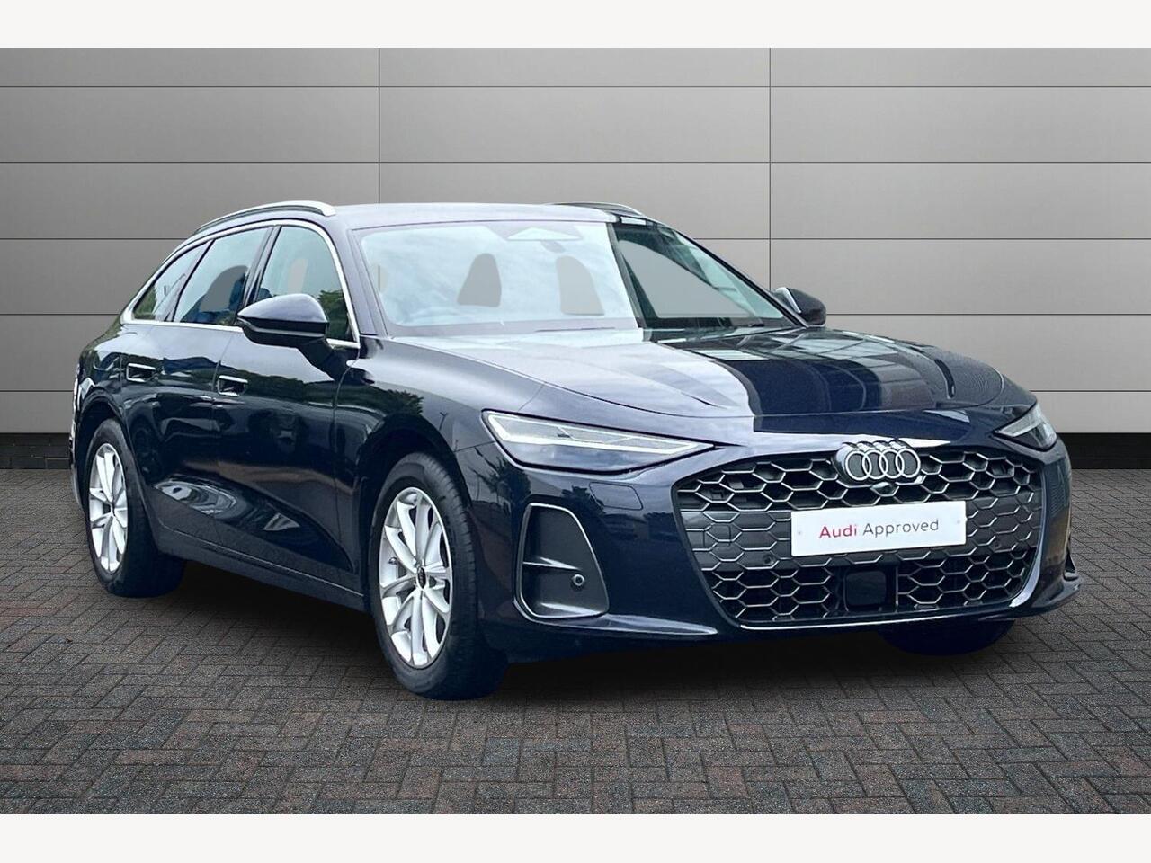 Main listing image - Audi A6