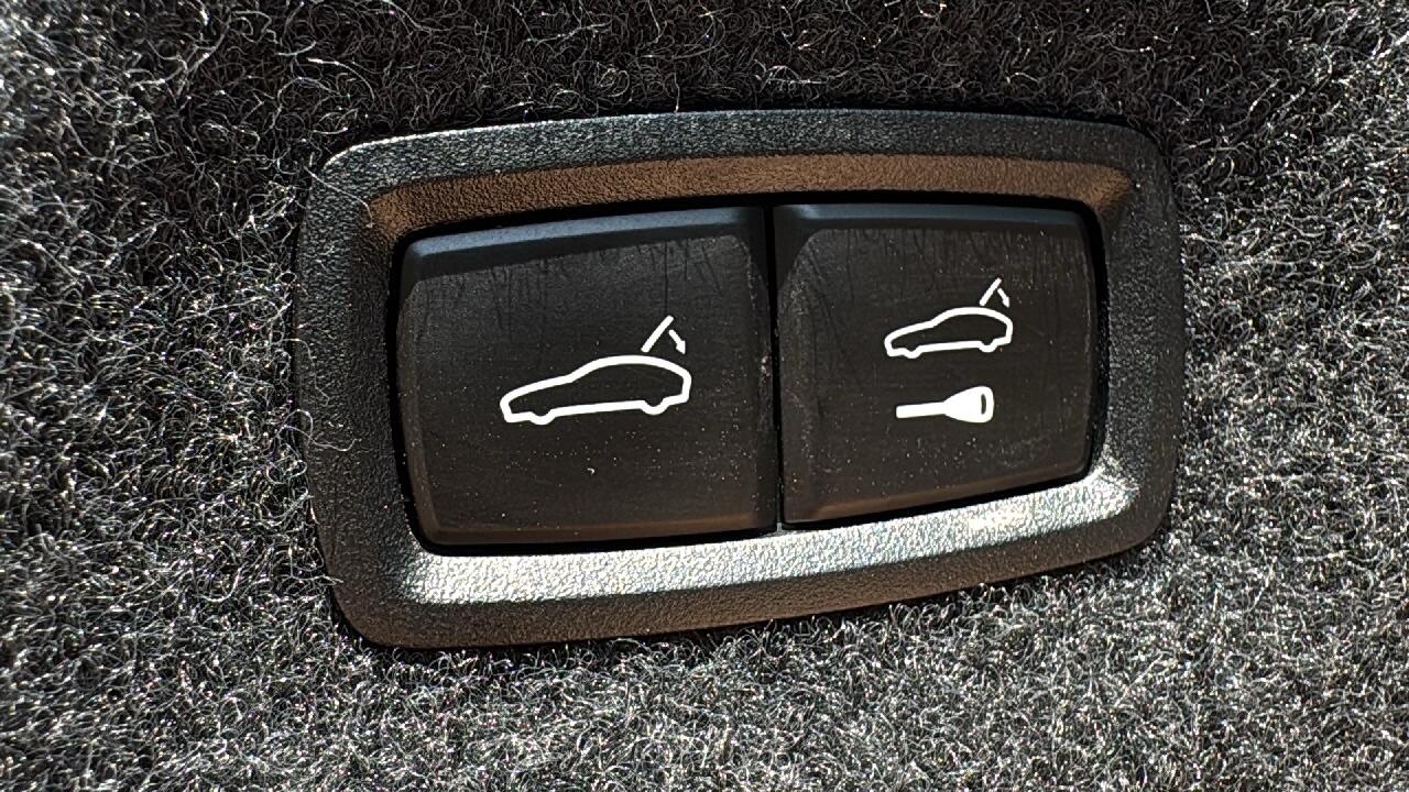 Main listing image - Audi RS e-tron GT