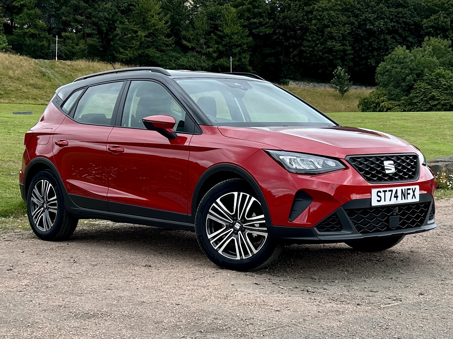 Main listing image - SEAT Arona
