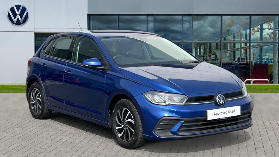 Main listing image - Volkswagen Polo