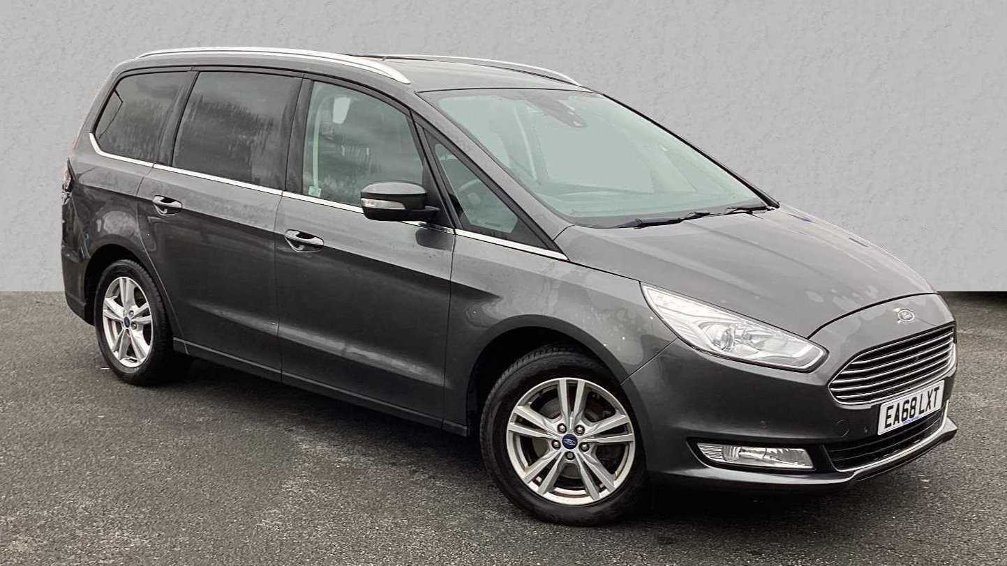 Main listing image - Ford Galaxy