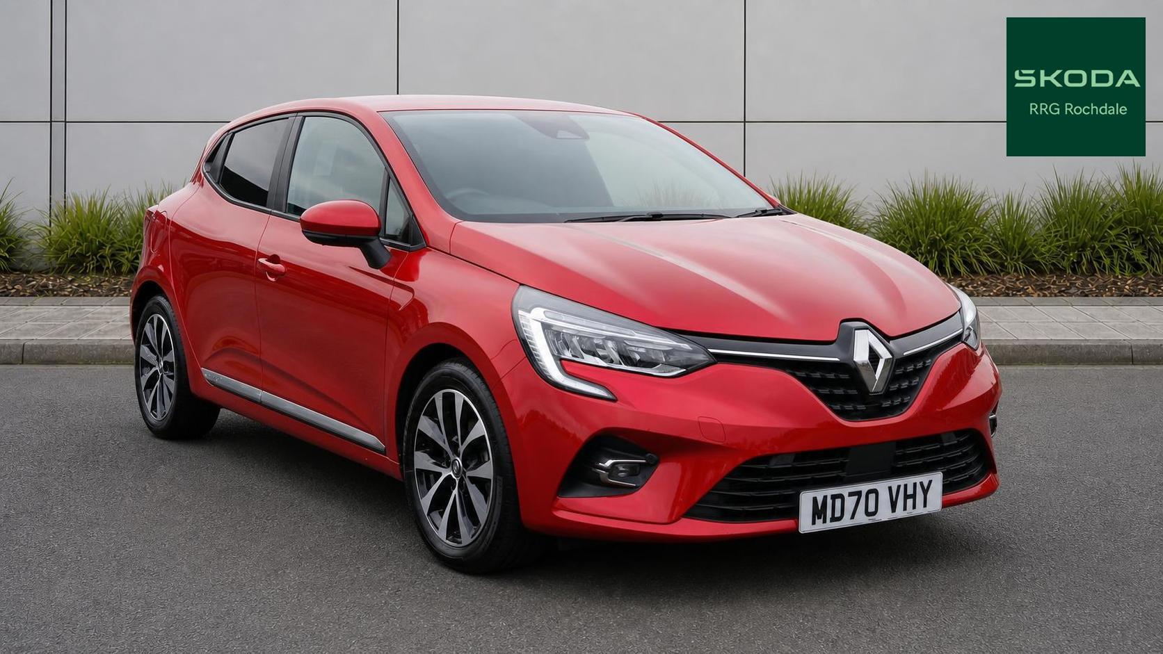 Main listing image - Renault Clio