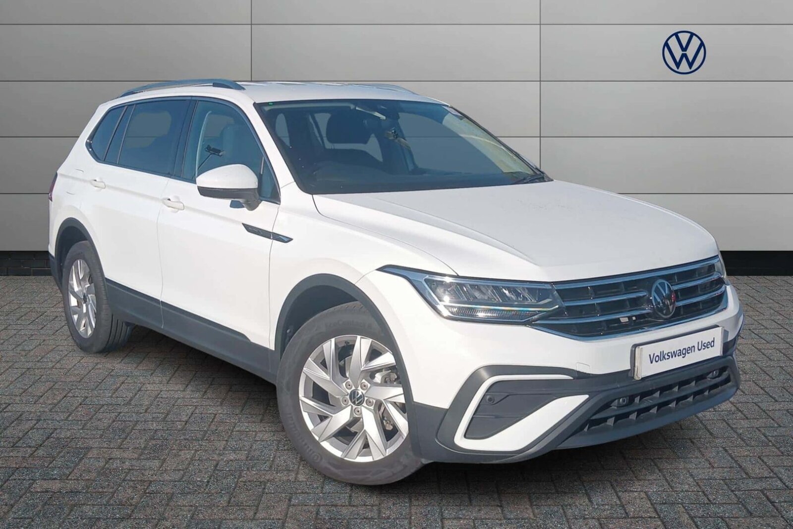 Main listing image - Volkswagen Tiguan Allspace