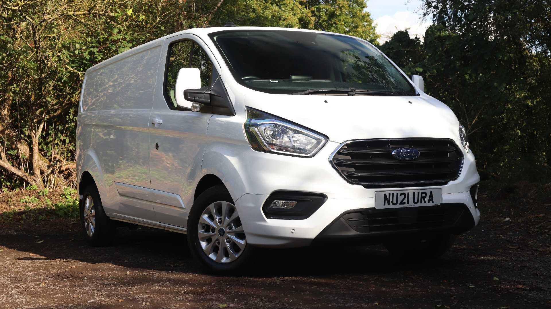 Main listing image - Ford Transit Custom