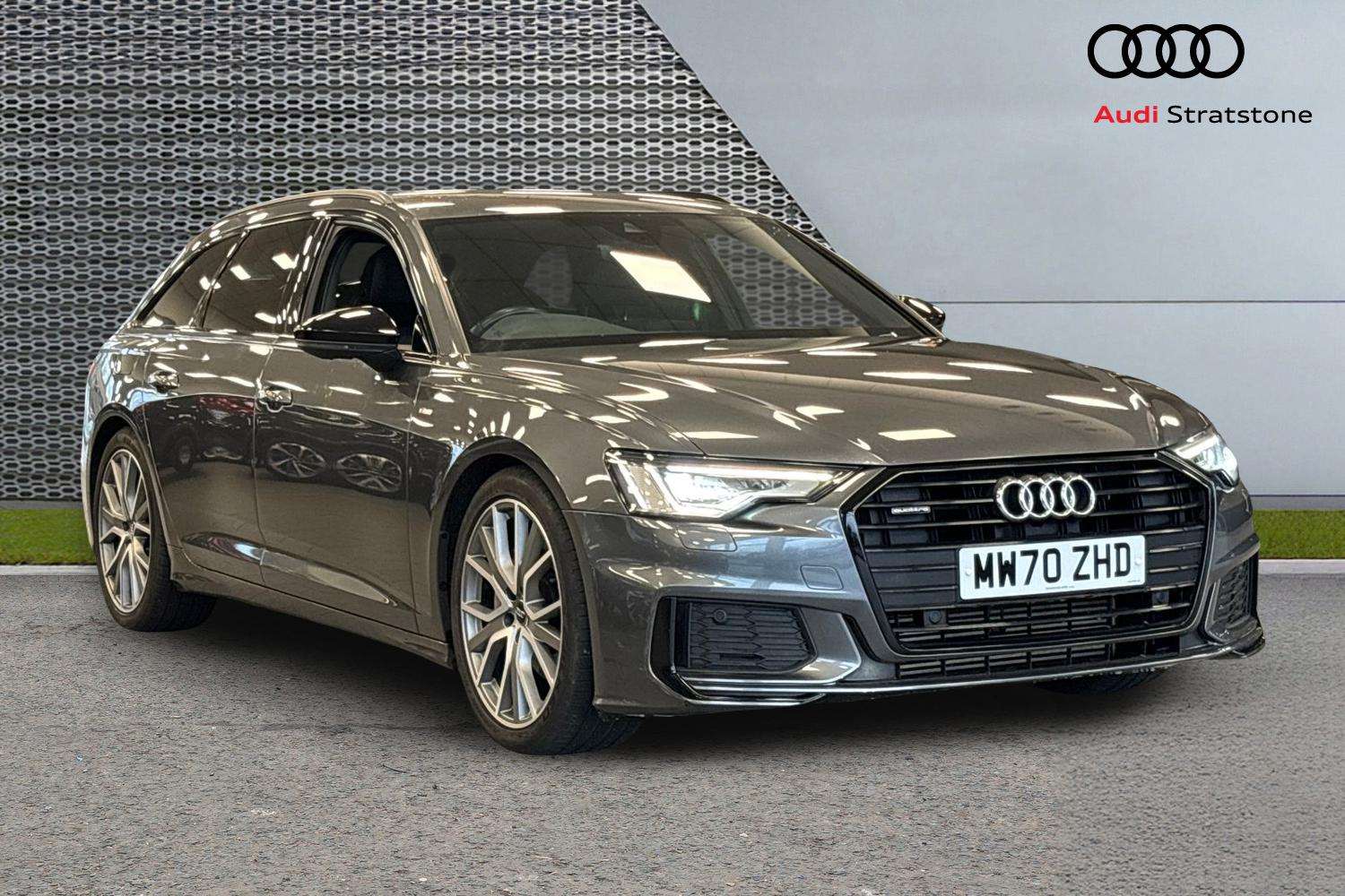 Main listing image - Audi A6