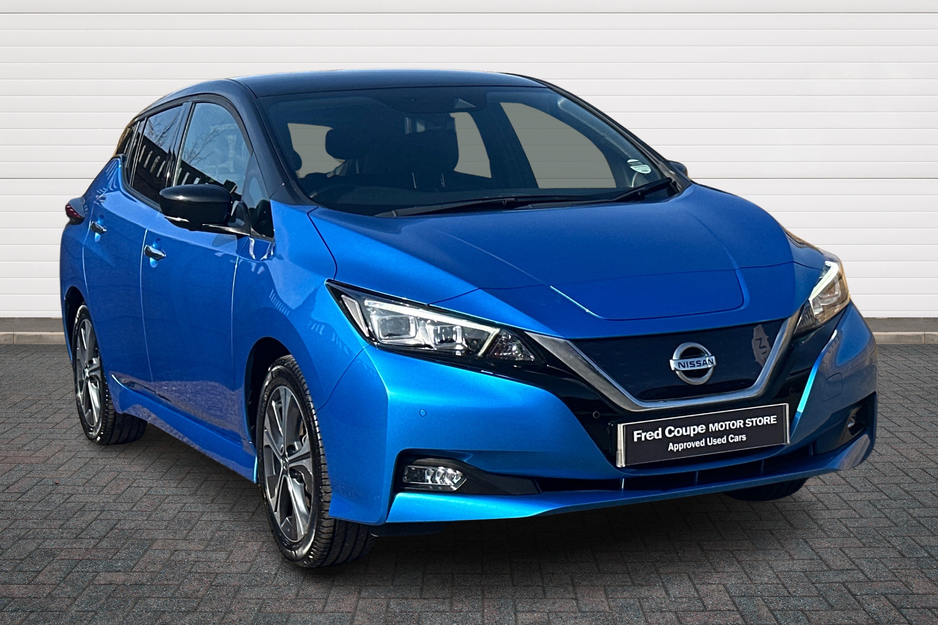 Main listing image - Nissan Leaf