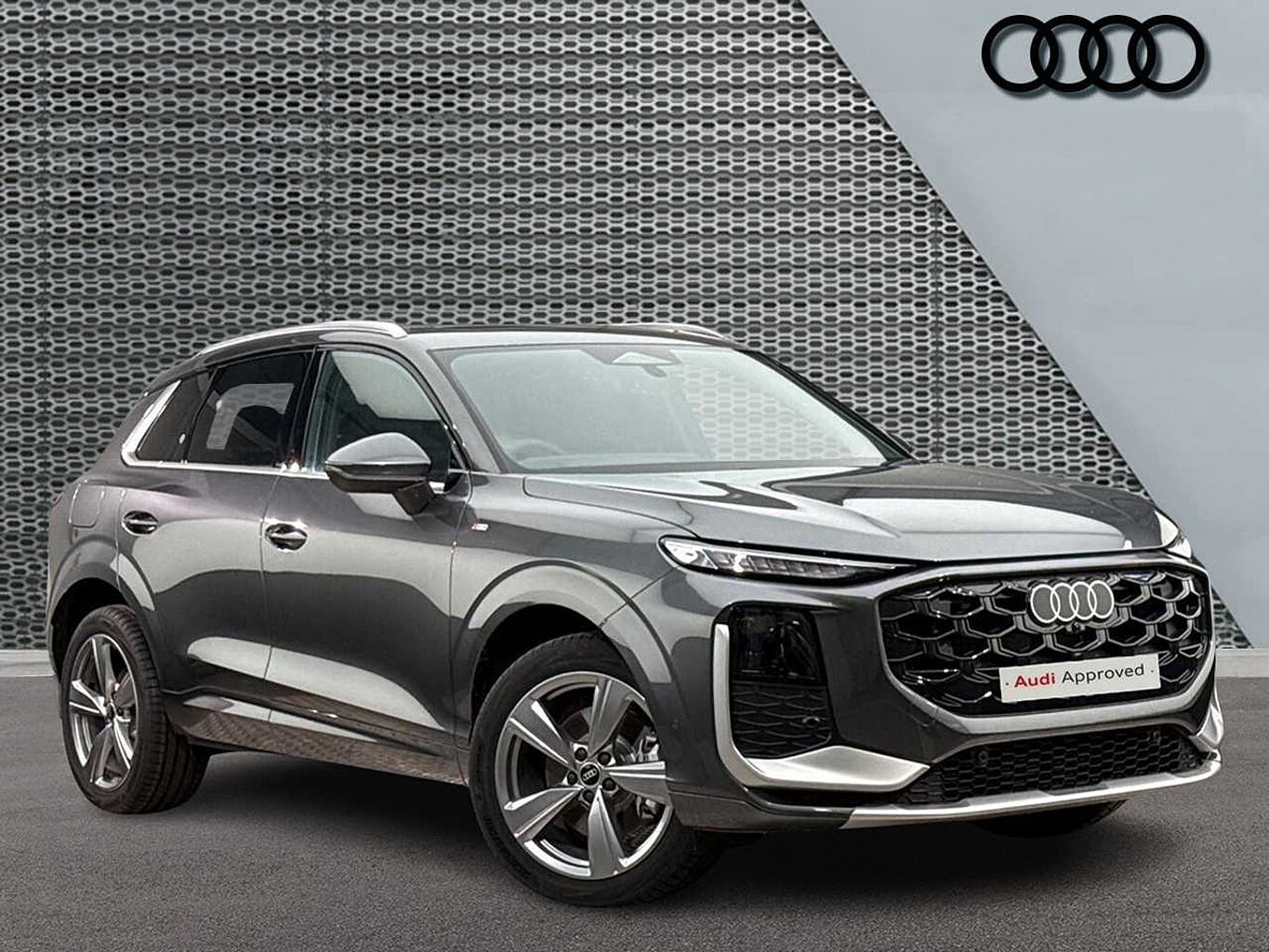 Main listing image - Audi Q3