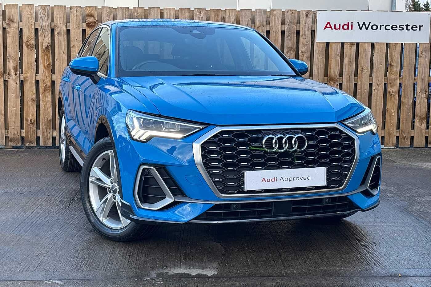 Main listing image - Audi Q3