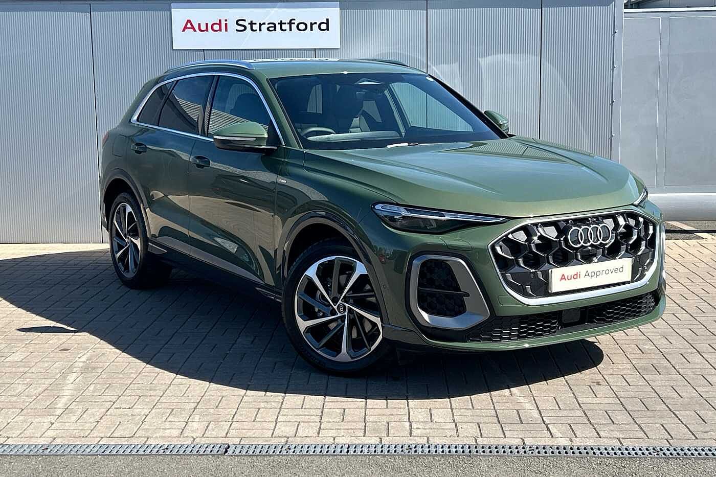Main listing image - Audi Q5