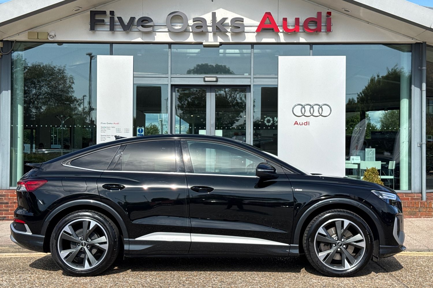 Main listing image - Audi Q4 e-tron Sportback