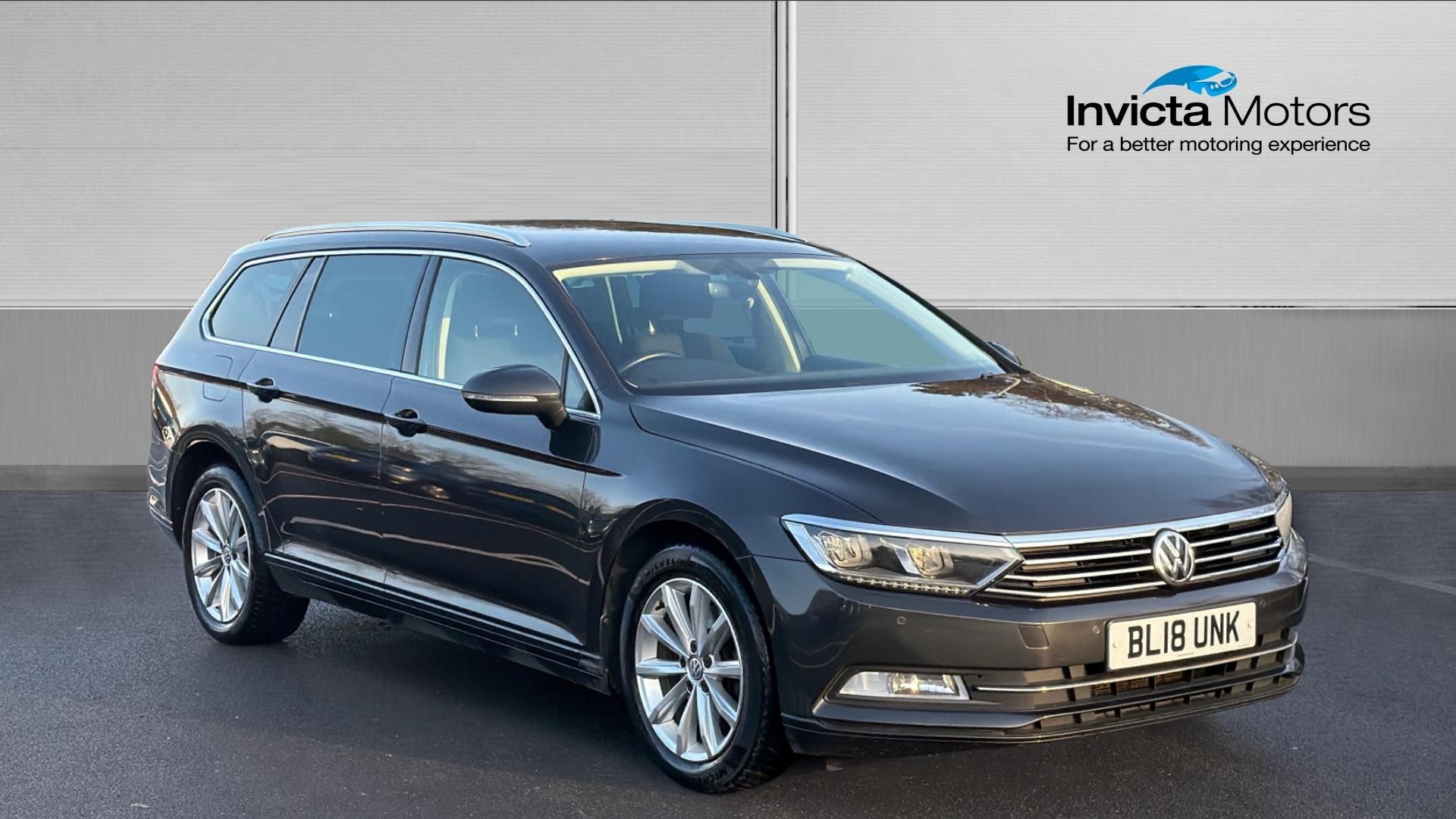 Main listing image - Volkswagen Passat