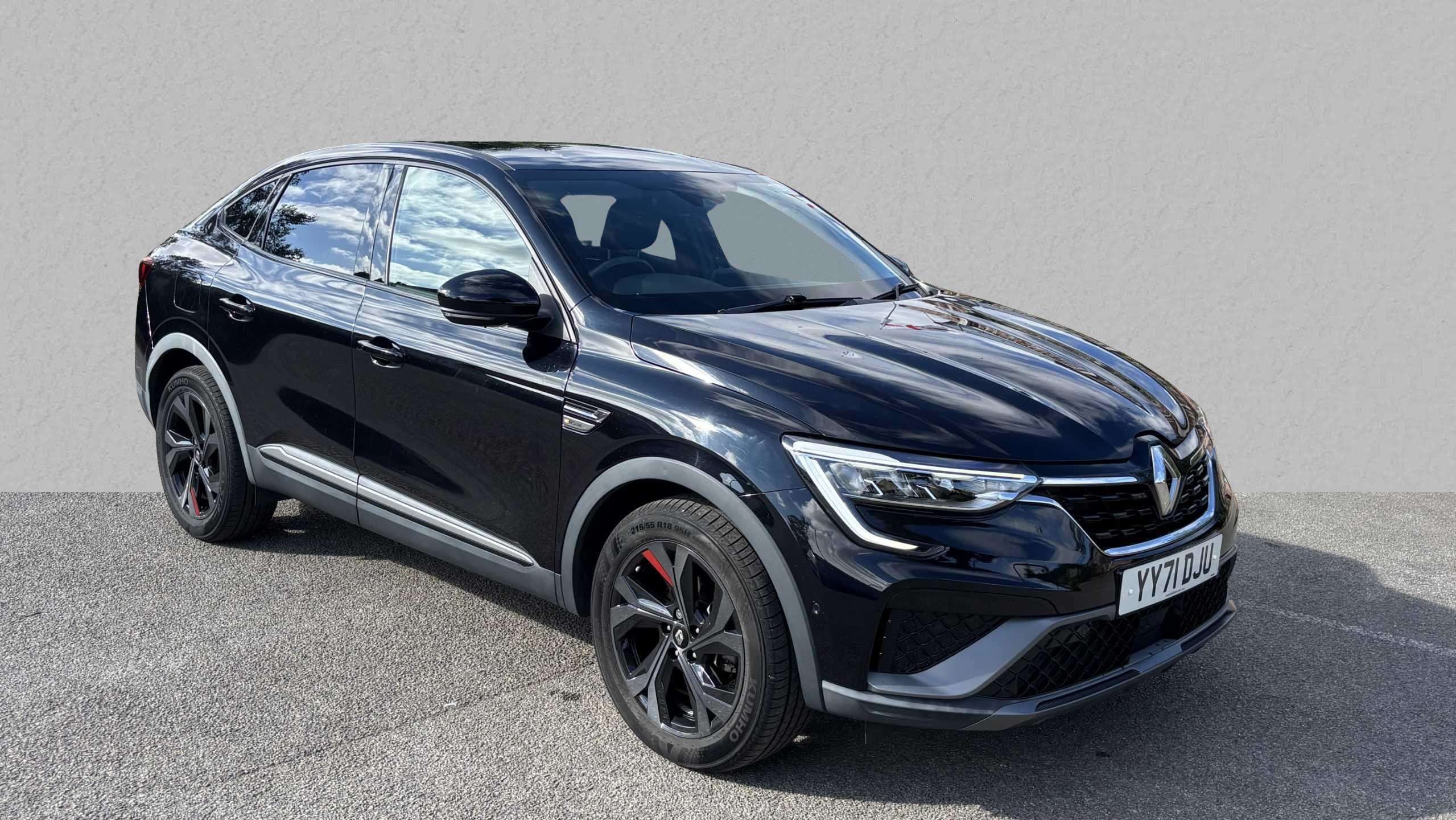 Main listing image - Renault Arkana