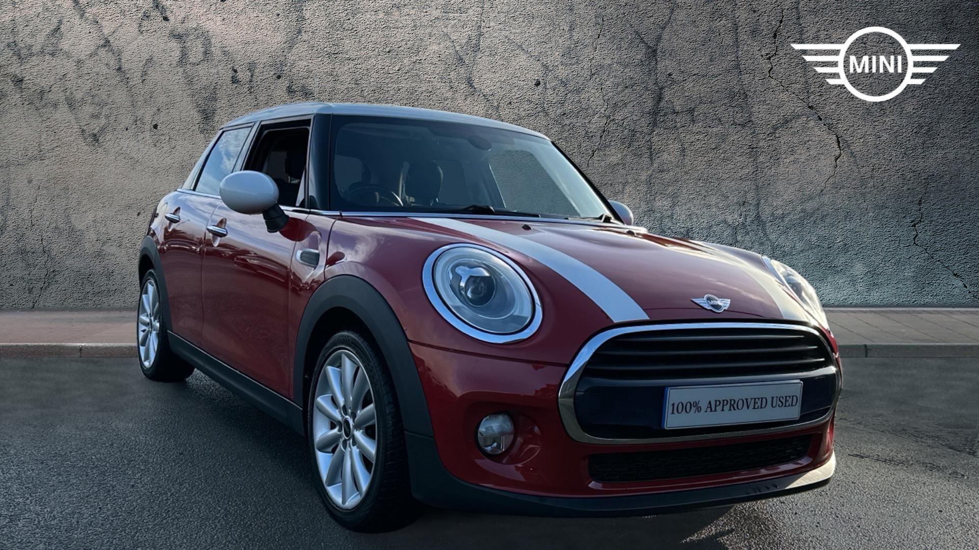 Main listing image - MINI Hatchback 5dr