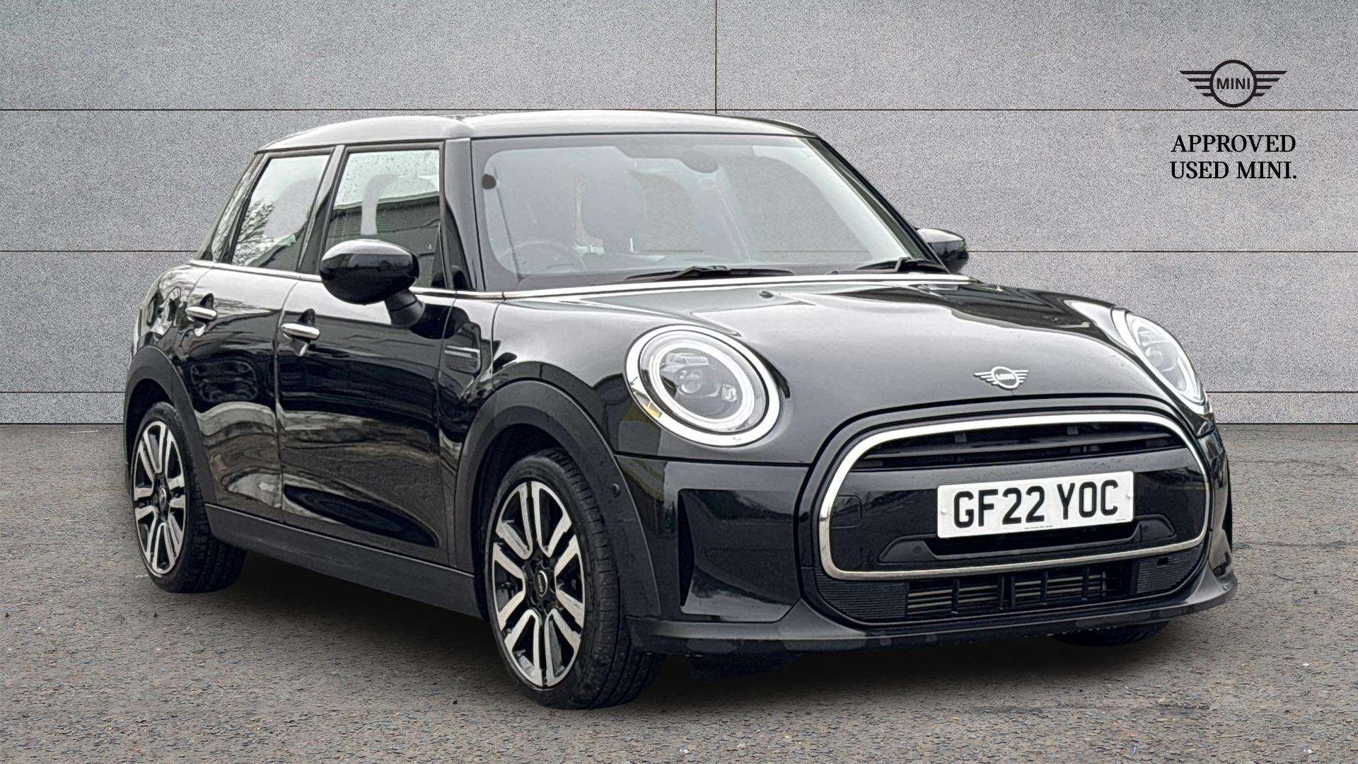 Main listing image - MINI Hatchback 5dr