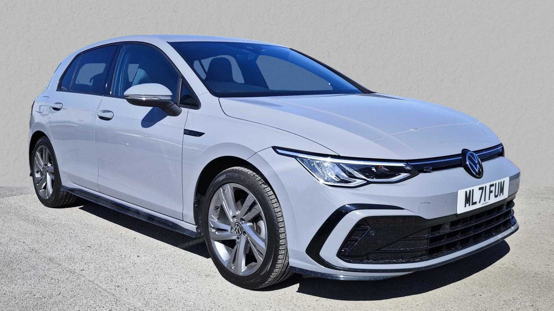 Main listing image - Volkswagen Golf