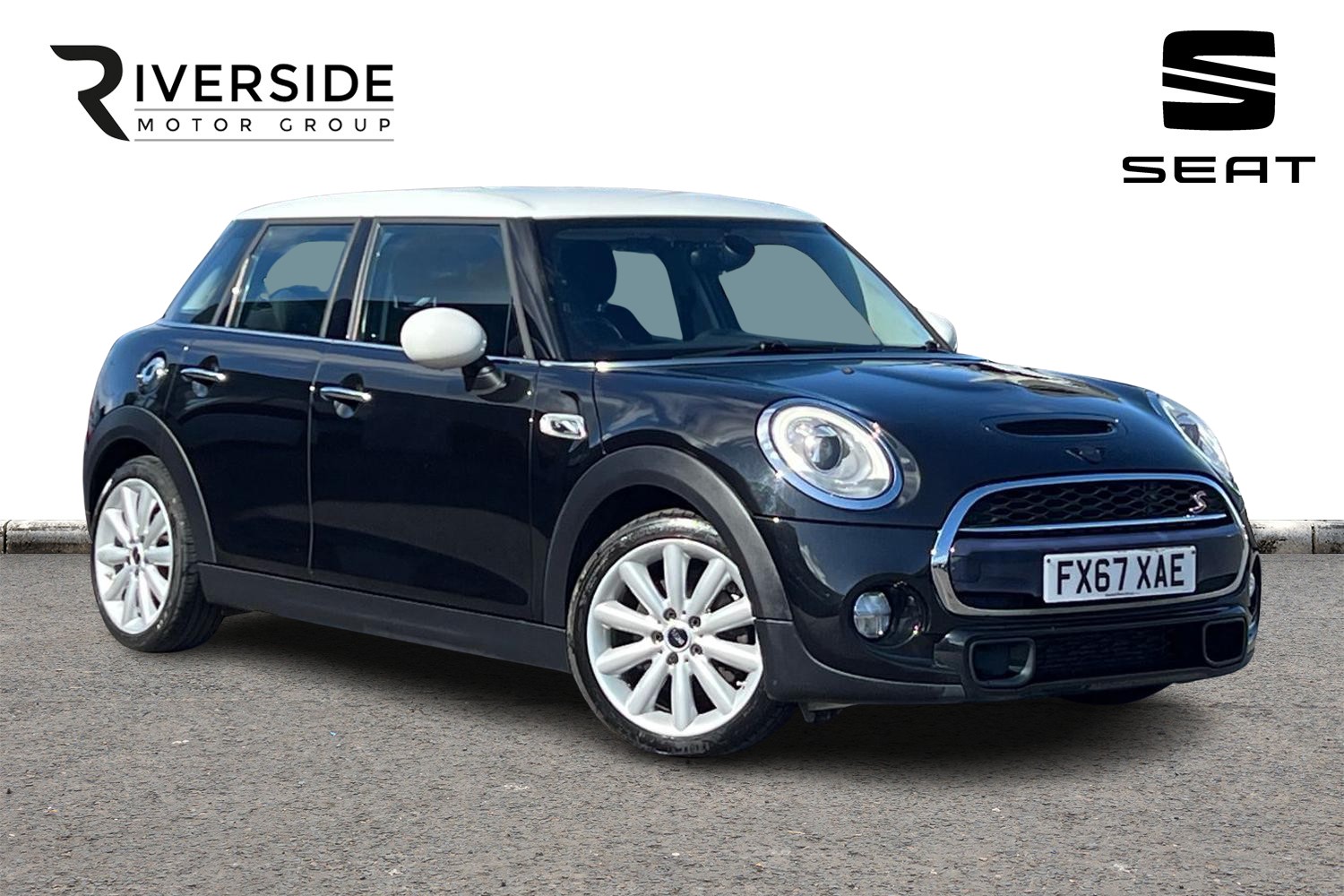 Main listing image - MINI Hatchback 5dr